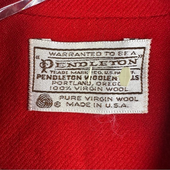 Vintage Pendleton Women's Size 10 Red Wool Blazer Two Gold Buttons Classic - Picture 5 of 6